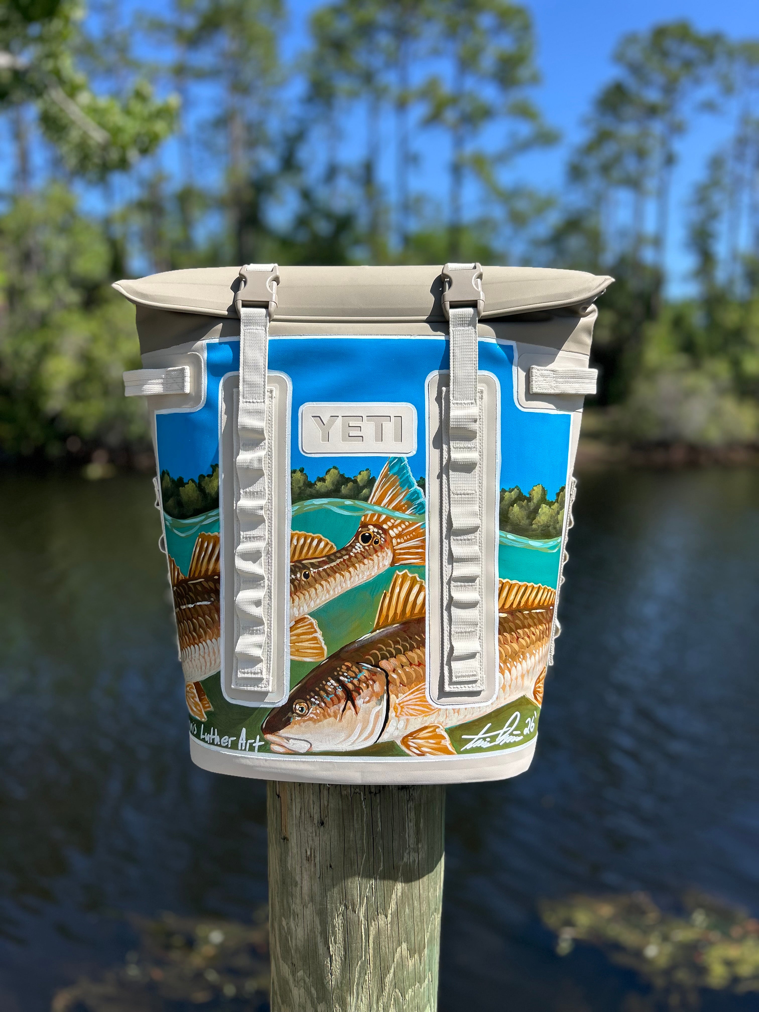 Redfish Scene Painted Yeti M20 Taupe